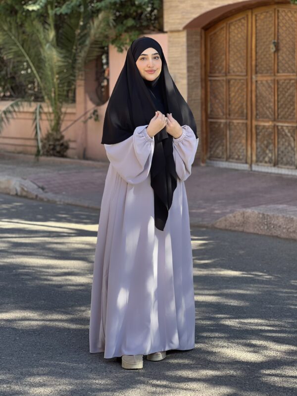⁦طقم اروى ( رمادي مع الأسود )⁩ - الصورة ⁦3⁩