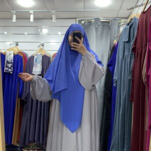 طقم اروى ( رمادي مع الأزرق )